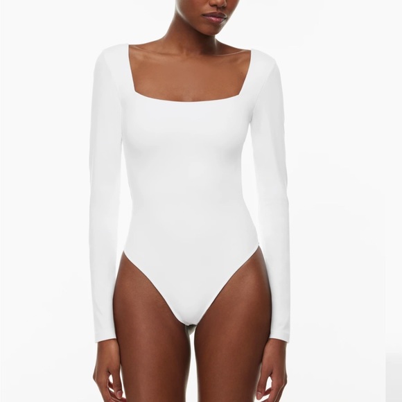 Contour Squareneck - Picture 5 of 6